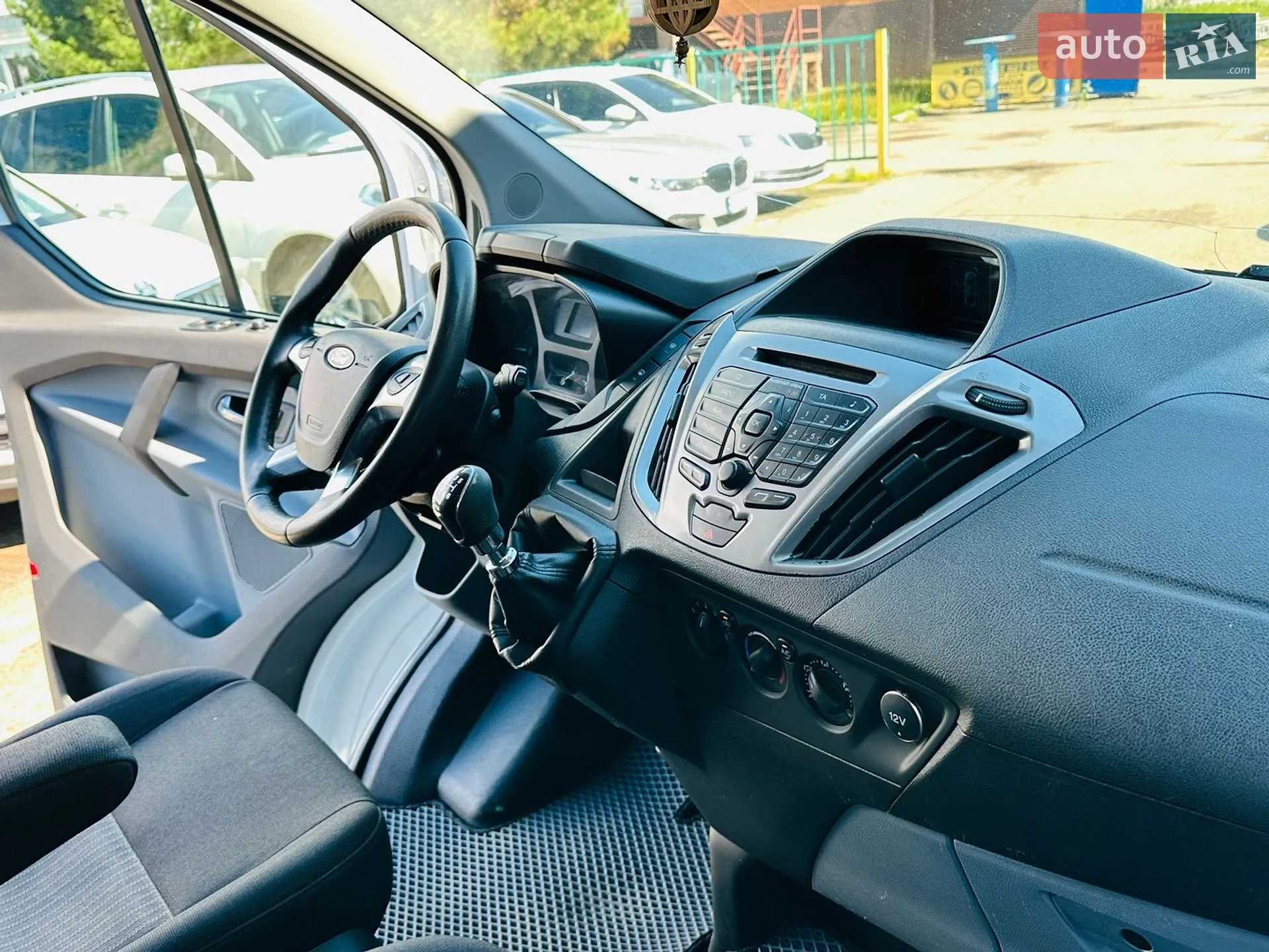 2014 Ford Transit Connect - мініатюра 18