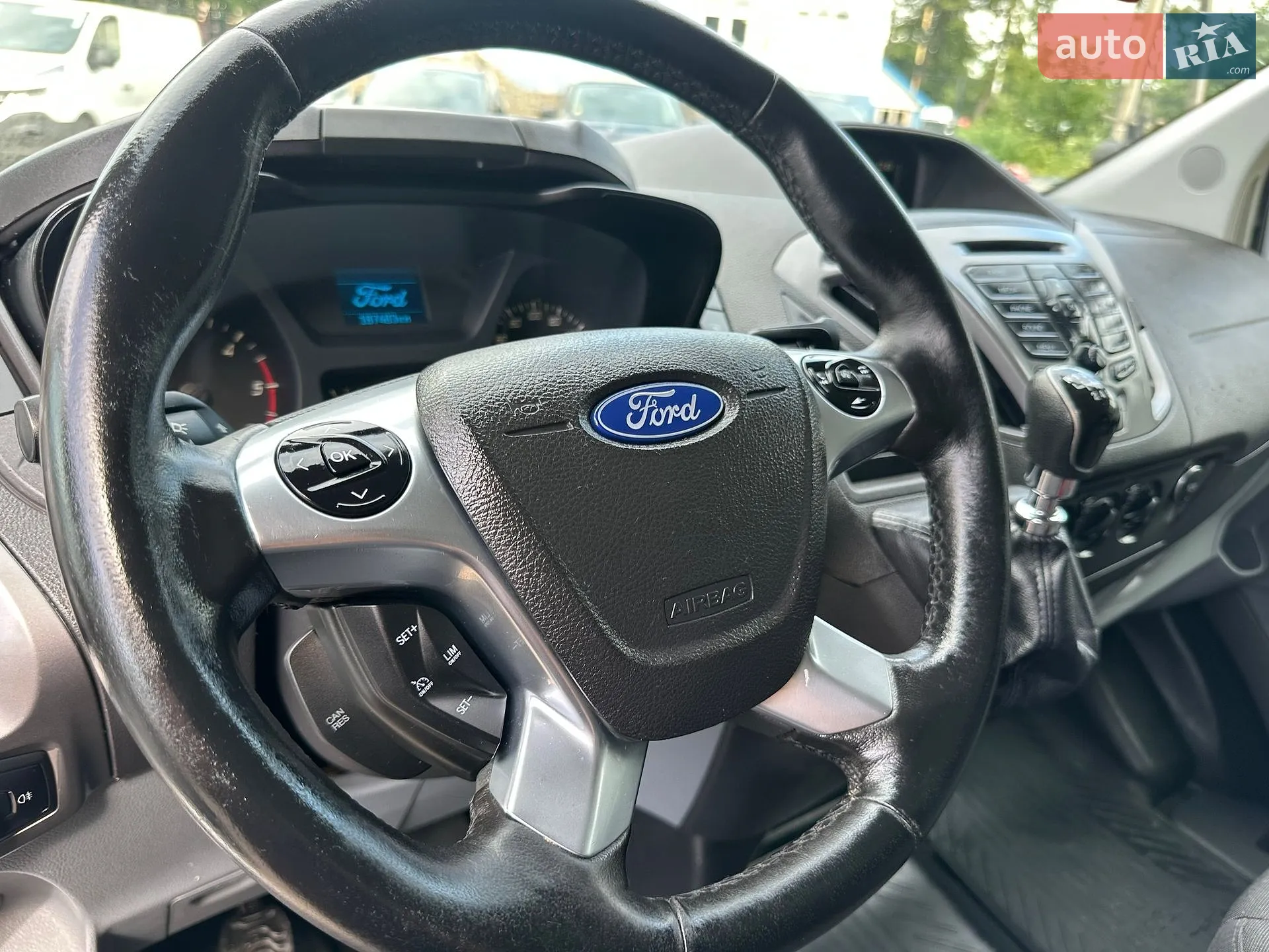 2017 Ford Transit Connect - мініатюра 32