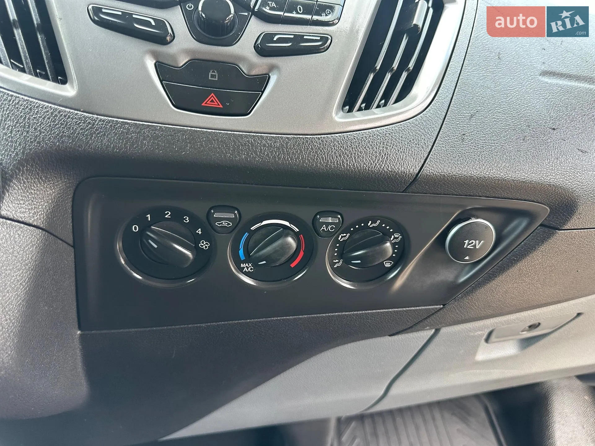 2017 Ford Transit Connect - мініатюра 48