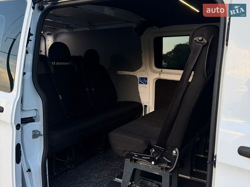 Вантажопасажирський фургон Ford Transit Custom 2019 в Тернополі фото 48 Вантажопасажирський фургон Ford Transit Custom 2019 в Тернополі