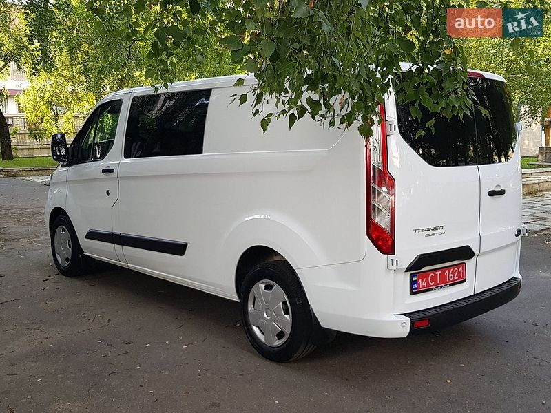 Вантажопасажирський фургон Ford Transit Custom 2021 в Вінниці