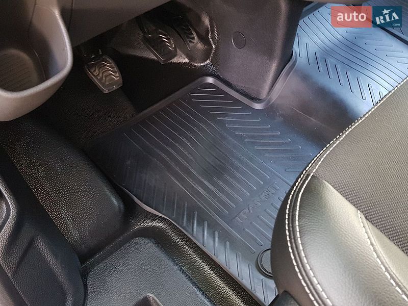 Вантажопасажирський фургон Ford Transit Custom 2021 в Вінниці