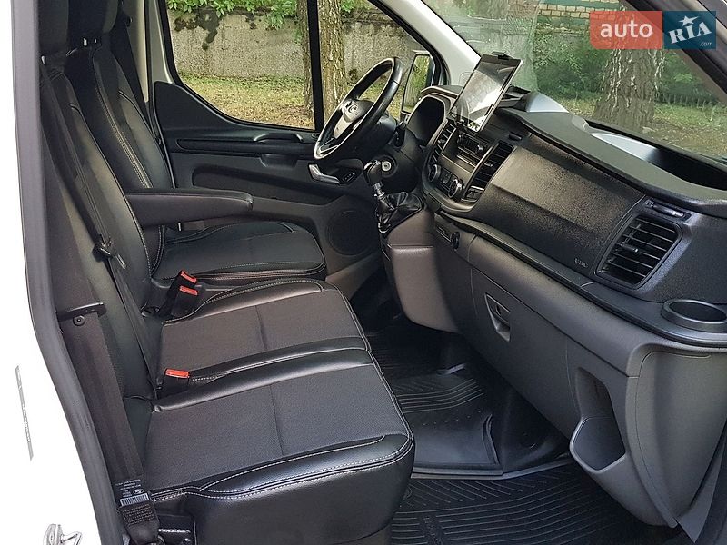 Вантажопасажирський фургон Ford Transit Custom 2021 в Вінниці