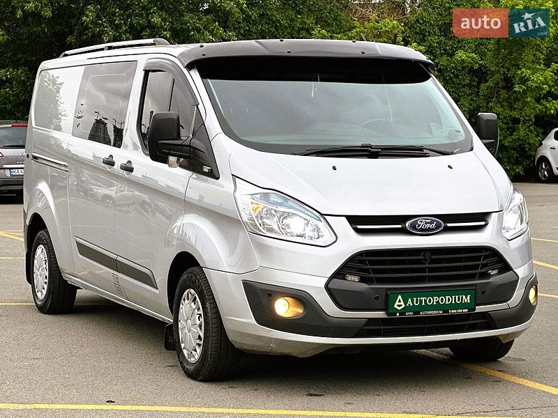 Вантажний фургон Ford Transit Custom 2015 в Києві