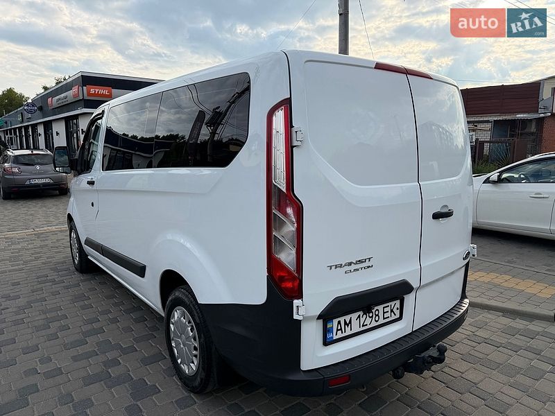 Минивэн Ford Transit Custom 2014 в Малине