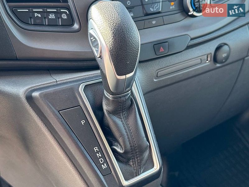 Грузовой фургон Ford Transit Custom 2023 в Киеве