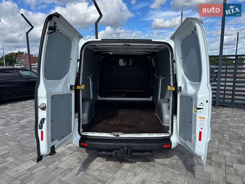 Вантажний фургон Ford Transit Custom 2021 в Рівному