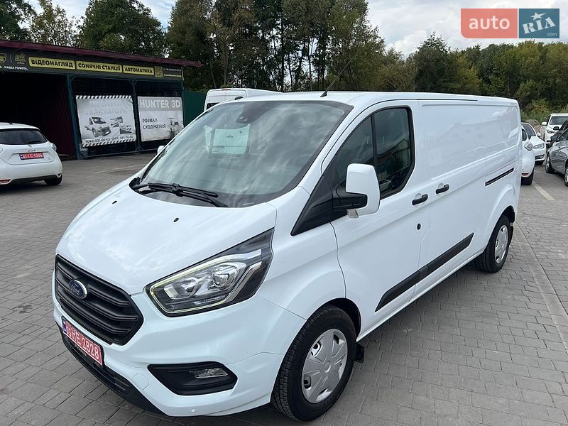 Вантажний фургон Ford Transit Custom 2018 в Бродах