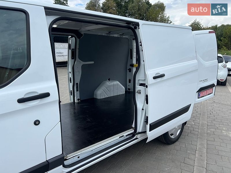 Вантажний фургон Ford Transit Custom 2018 в Бродах