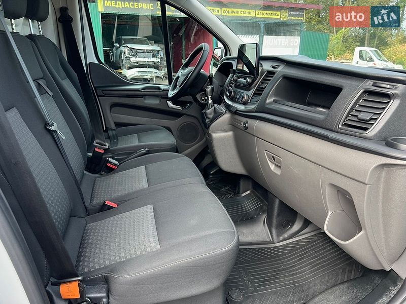Вантажний фургон Ford Transit Custom 2018 в Бродах
