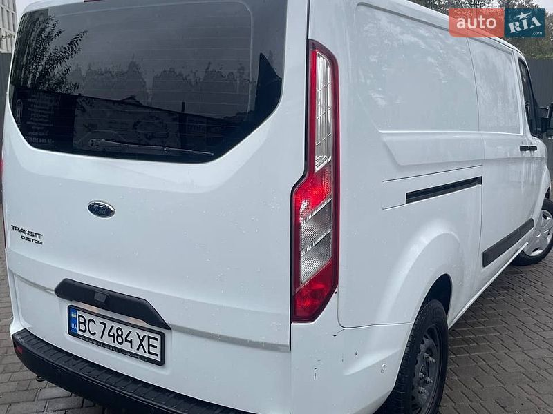 Вантажний фургон Ford Transit Custom 2019 в Львові