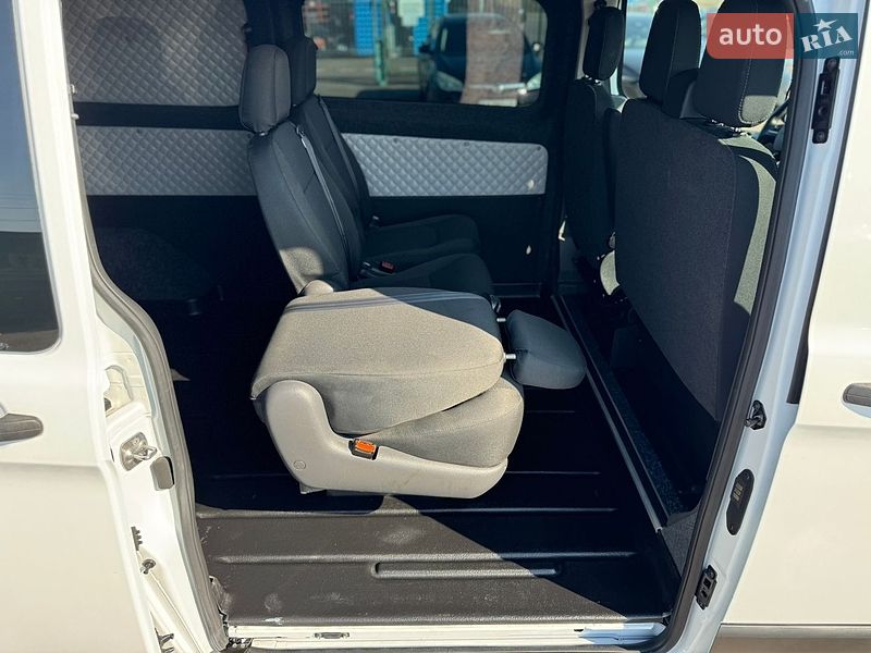 Мінівен Ford Transit Custom 2021 в Києві фото 44 Мінівен Ford Transit Custom 2021 в Києві