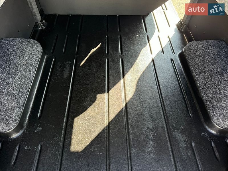 Мінівен Ford Transit Custom 2021 в Києві фото 48 Мінівен Ford Transit Custom 2021 в Києві