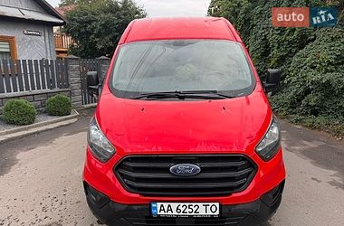 Вантажний фургон Ford Transit Custom 2018 в Рівному