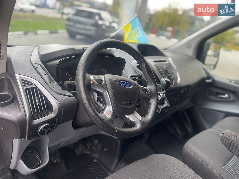 Минивэн Ford Transit Custom 2014 в Городке