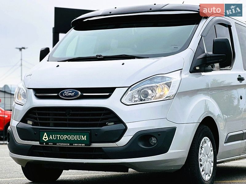 Вантажний фургон Ford Transit Custom 2015 в Києві