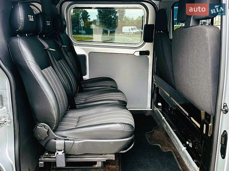 Вантажний фургон Ford Transit Custom 2015 в Києві