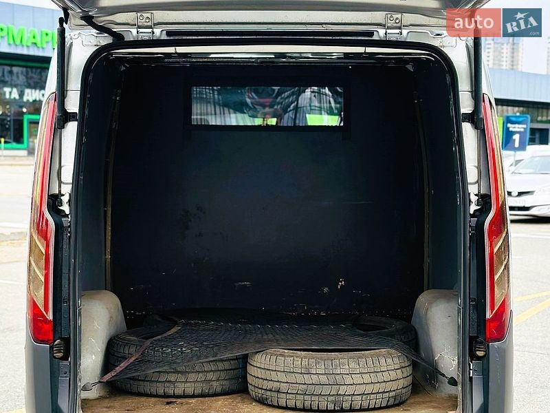 Вантажний фургон Ford Transit Custom 2015 в Києві
