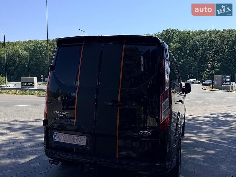 Мінівен Ford Transit Custom 2020 в Ужгороді