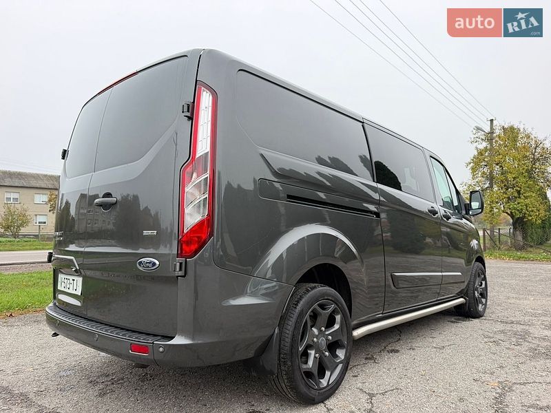 Вантажопасажирський фургон Ford Transit Custom 2019 в Дубні