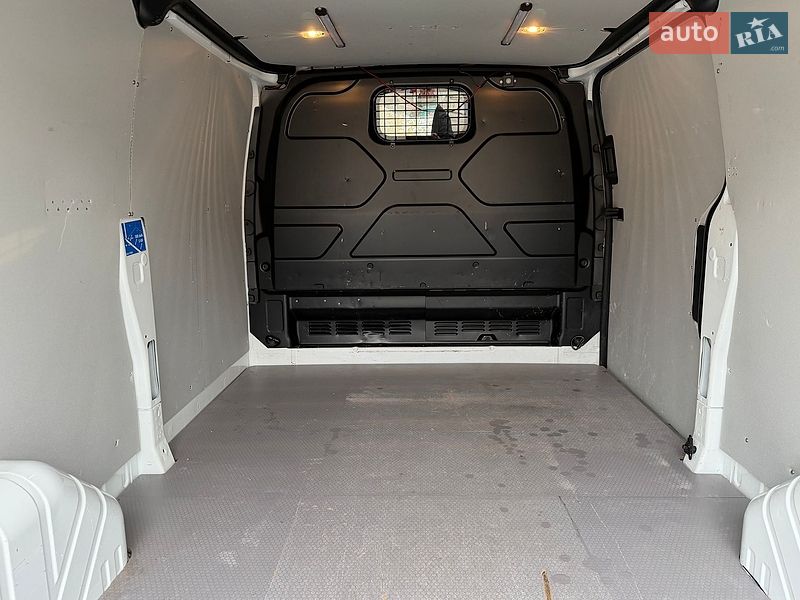 Вантажний фургон Ford Transit Custom 2022 в Луцьку