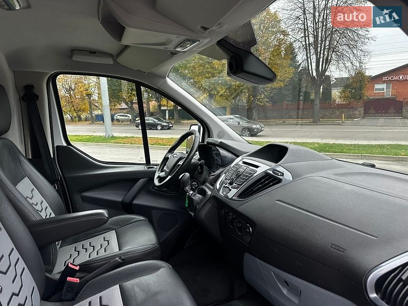 Вантажний фургон Ford Transit Custom 2014 в Житомирі