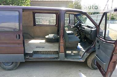 Грузопассажирский фургон Ford Transit 1992 в Николаеве