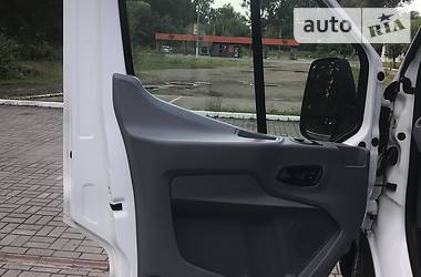 Грузовой фургон Ford Transit 2014 в 