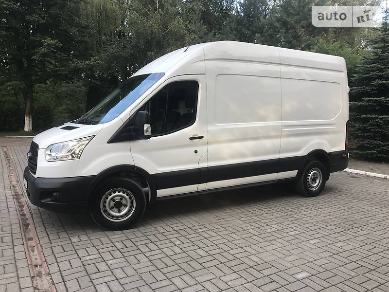 Вантажний фургон Ford Transit 2014 в Дрогобичі
