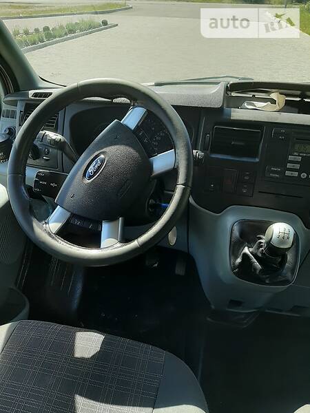 Вантажопасажирський фургон Ford Transit 2007 в Береговому