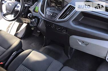 Мінівен Ford Transit 2016 в 