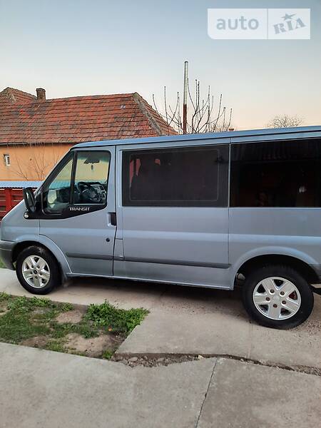 Вантажопасажирський фургон Ford Transit 2007 в Береговому