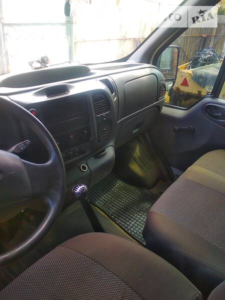 Грузопассажирский фургон Ford Transit 2004 в Никополе