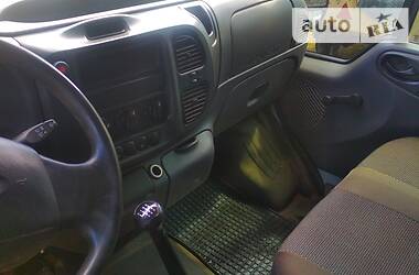 Вантажопасажирський фургон Ford Transit 2004 в 