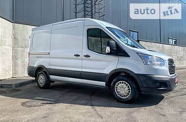 Вантажопасажирський фургон Ford Transit 2016 в Києві