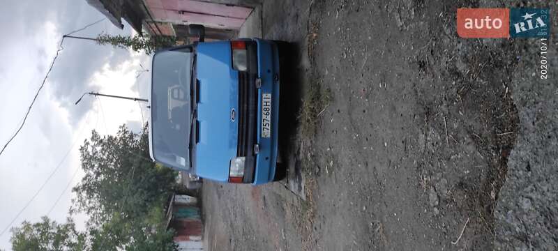 Минивэн Ford Transit 1988 в Первомайске