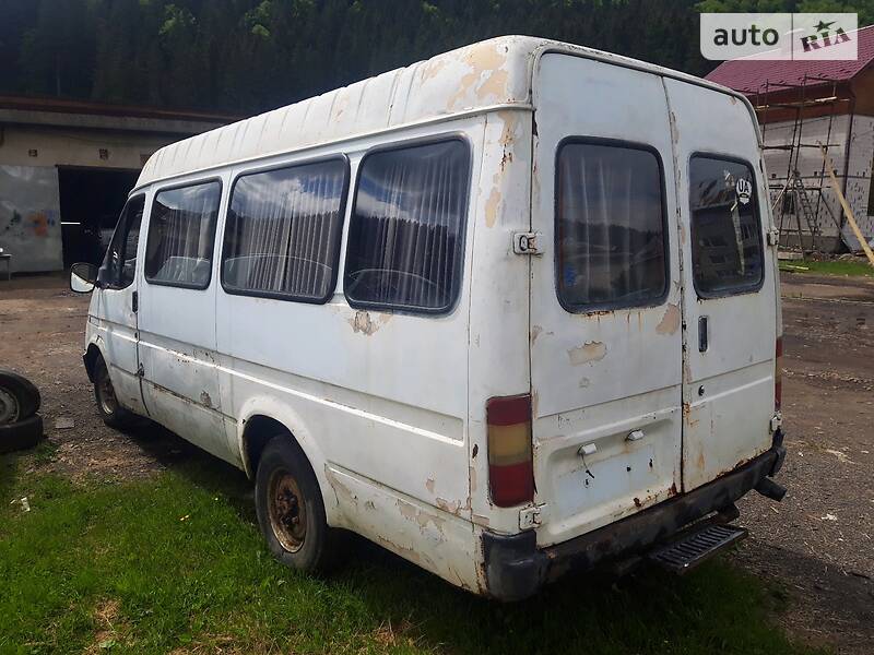 Мінівен Ford Transit 1991 в Міжгір'ї
