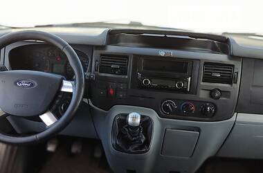 Микроавтобус Ford Transit 2011 в 