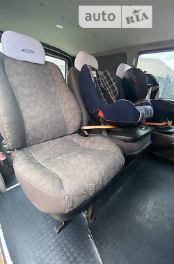 Минивэн Ford Transit 2003 в 
