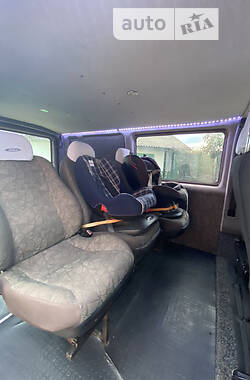 Минивэн Ford Transit 2003 в 