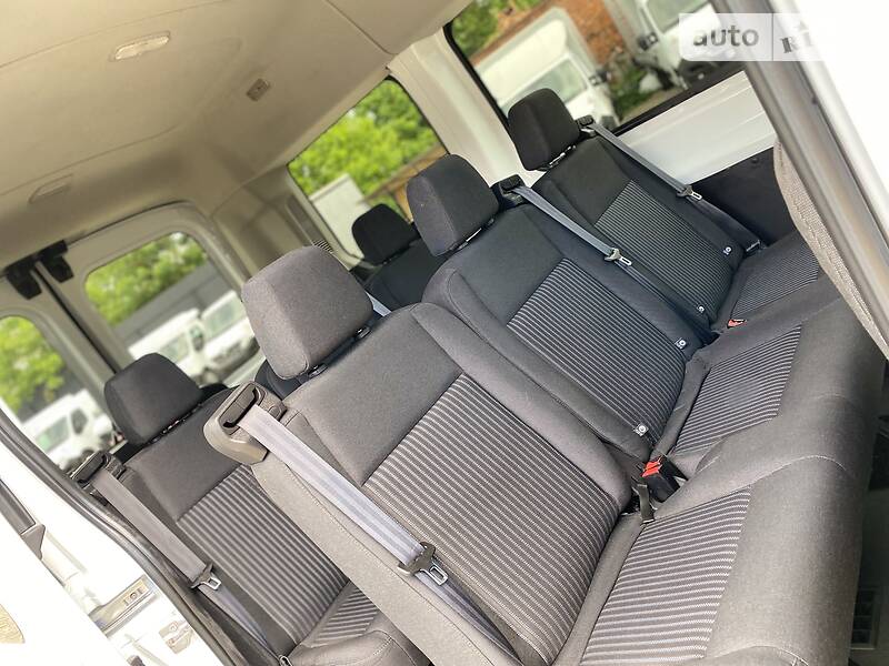 Мінівен Ford Transit 2018 в Мукачевому