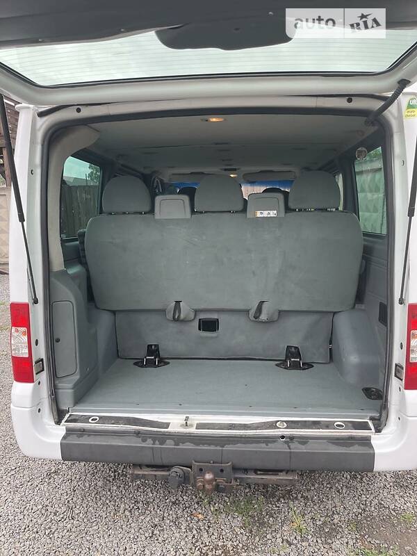 Автобус Ford Transit 2012 в Ізяславі
