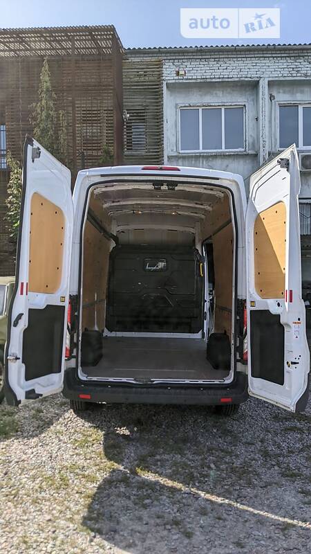 Грузовой фургон Ford Transit 2018 в Киеве фото 4 Грузовой фургон Ford Transit 2018 в Киеве