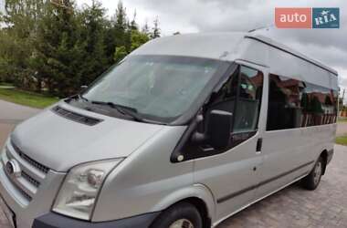 Микроавтобус Ford Transit 2012 в Берегово