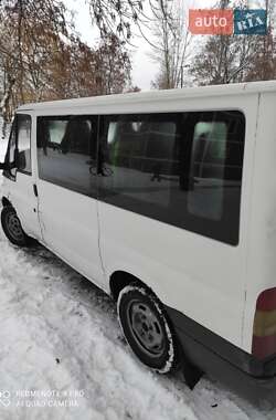 Микроавтобус Ford Transit 2004 в Вараше