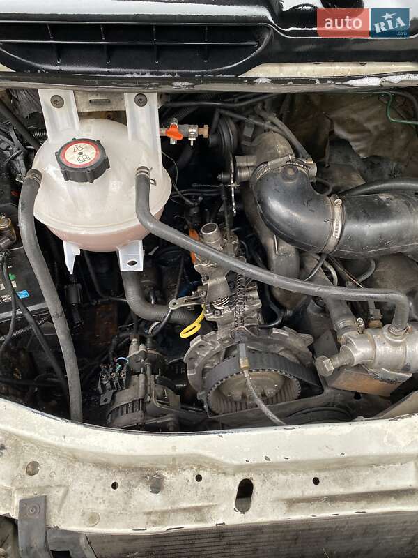Микроавтобус Ford Transit 1996 в Днепре