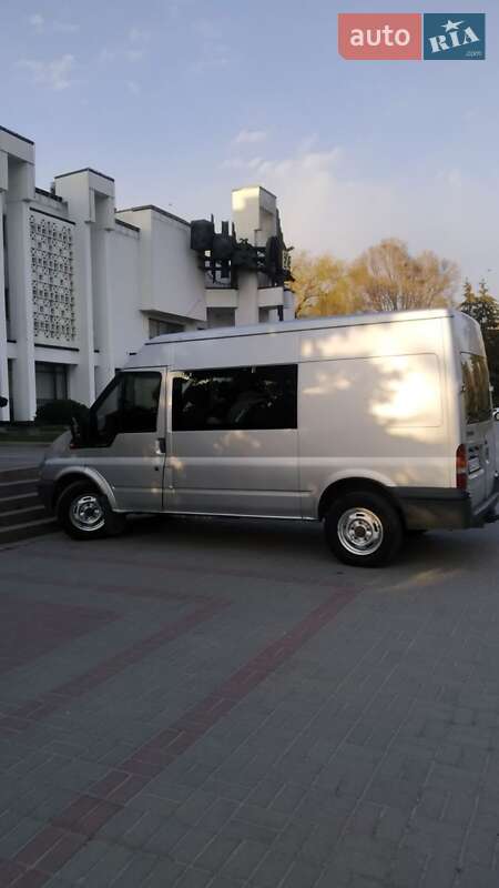 Микроавтобус Ford Transit 2004 в Киеве