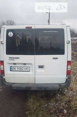 Микроавтобус Ford Transit 2006 в Ровно