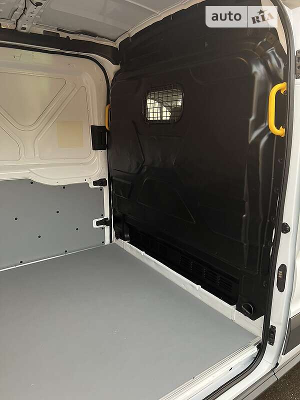 Грузовой фургон Ford Transit 2018 в Луцке фото 18 Грузовой фургон Ford Transit 2018 в Луцке