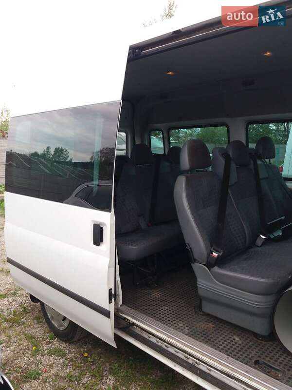 Микроавтобус Ford Transit 2013 в Ивано-Франковске